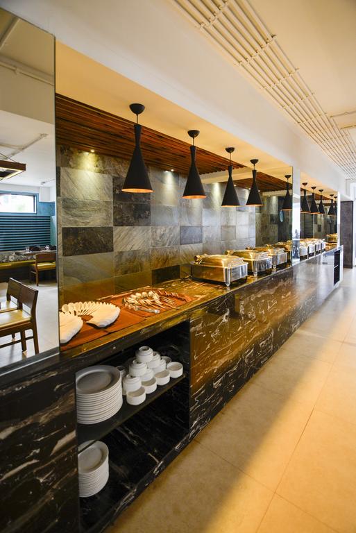 Hotel Sunkissed Plaza Calangute Zewnętrze zdjęcie