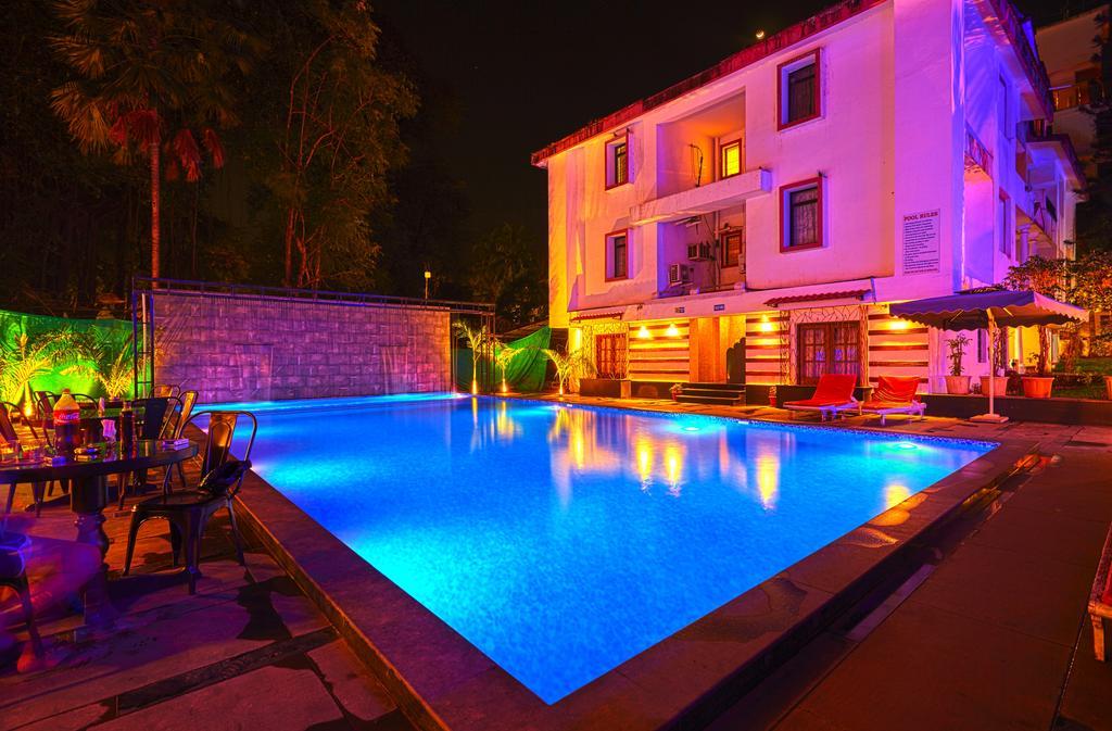 Hotel Sunkissed Plaza Calangute Zewnętrze zdjęcie