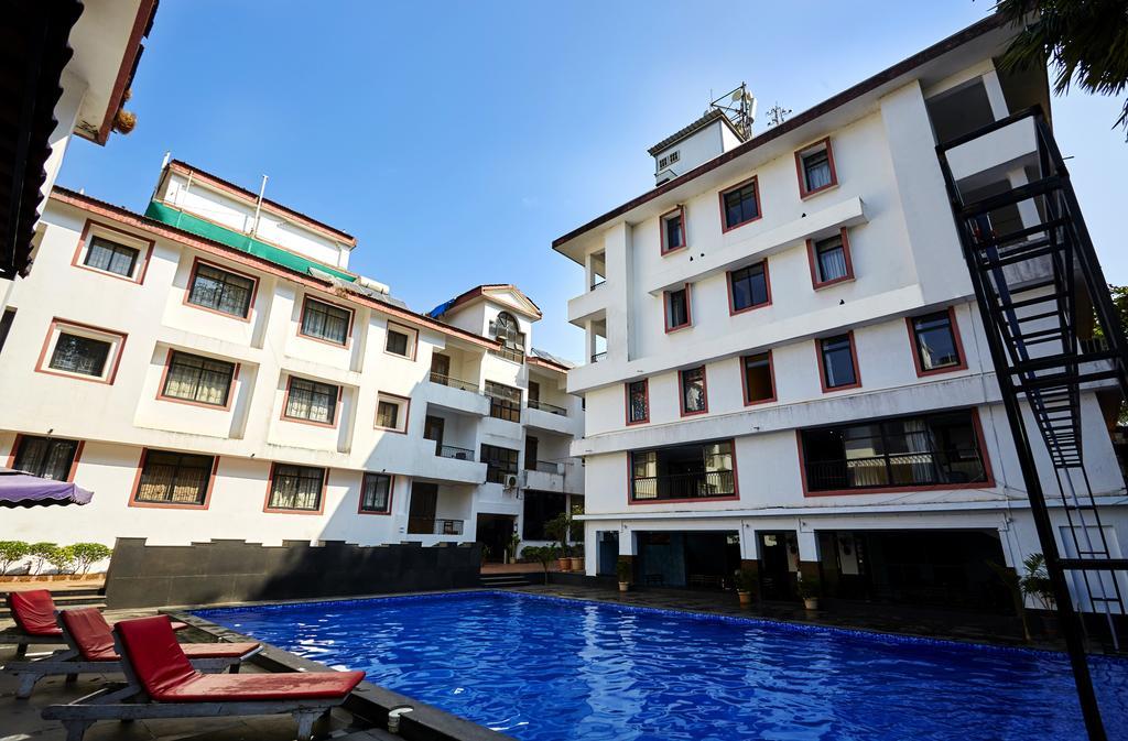 Hotel Sunkissed Plaza Calangute Zewnętrze zdjęcie