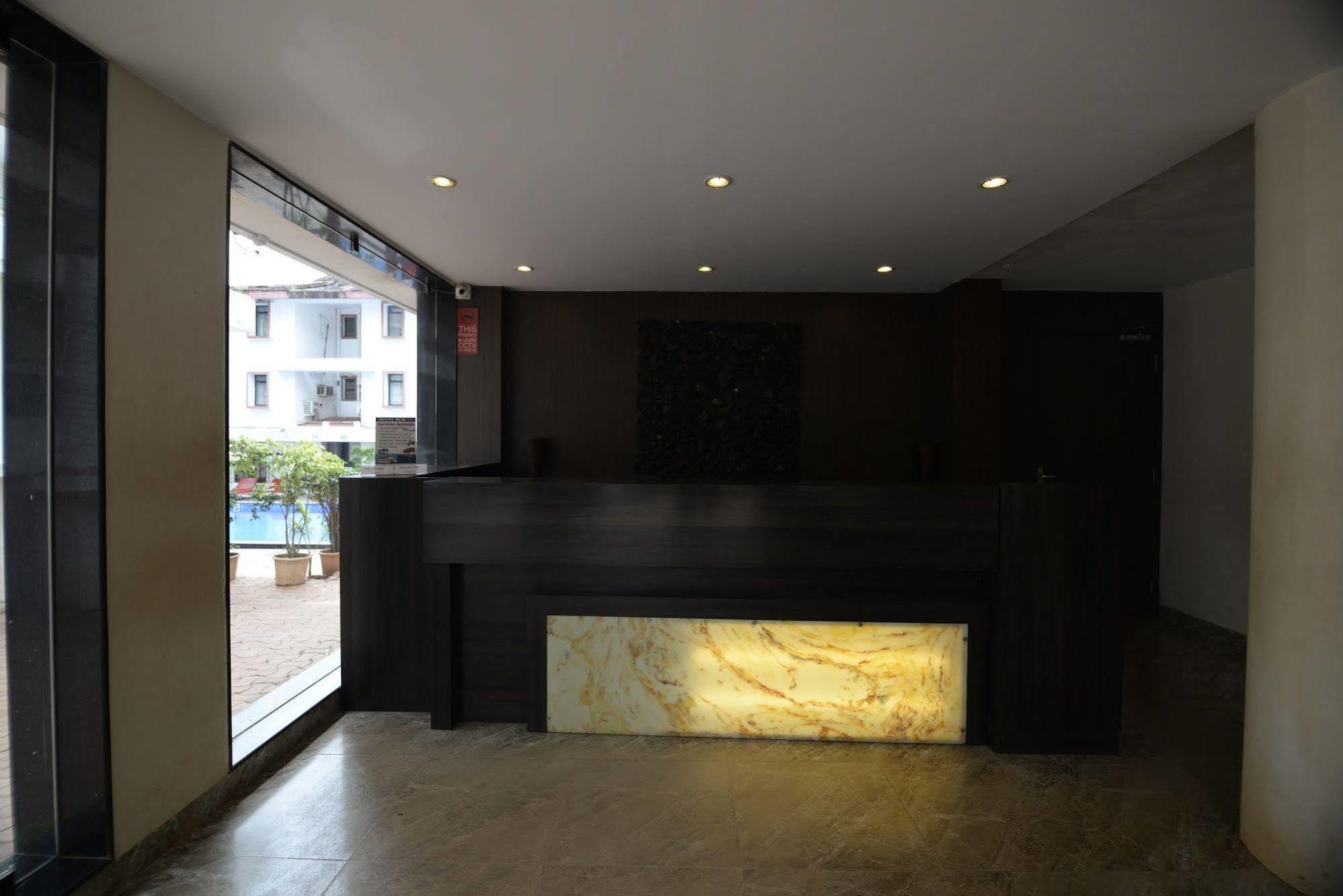 Hotel Sunkissed Plaza Calangute Zewnętrze zdjęcie